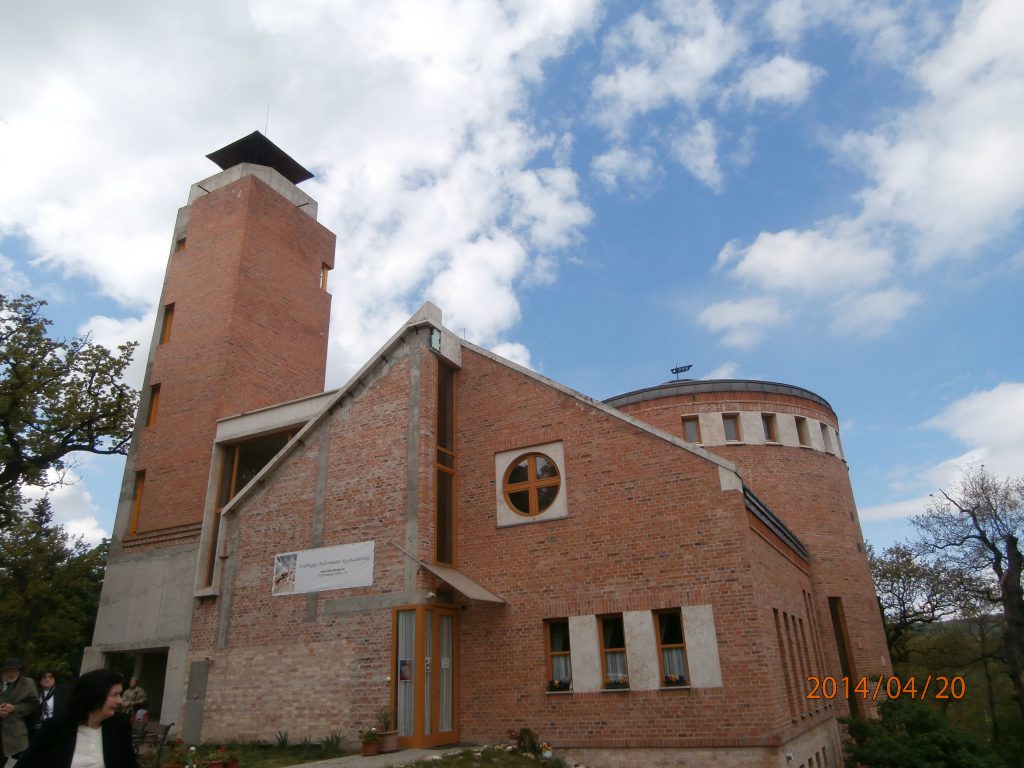 Svábhegyi református templom